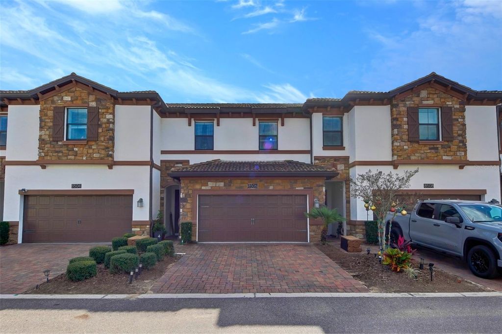 8506 WINGFOOT ROAD, Davenport, FL 33896