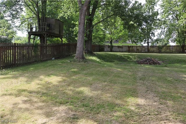812 Blackfeet Trail, Macedonia, OH 44056