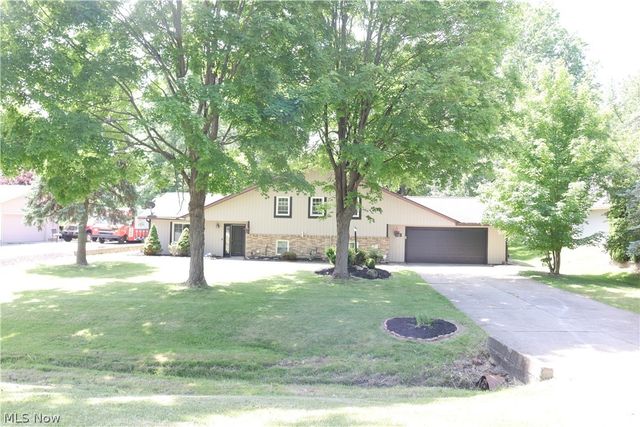 812 Blackfeet Trail, Macedonia, OH 44056