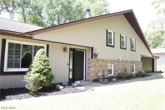 812 Blackfeet Trail, Macedonia, OH 44056