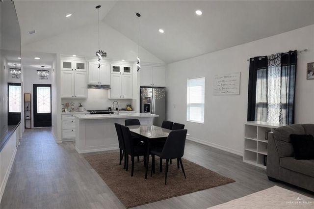 309 Felicidad Avenue, Donna, TX 78537