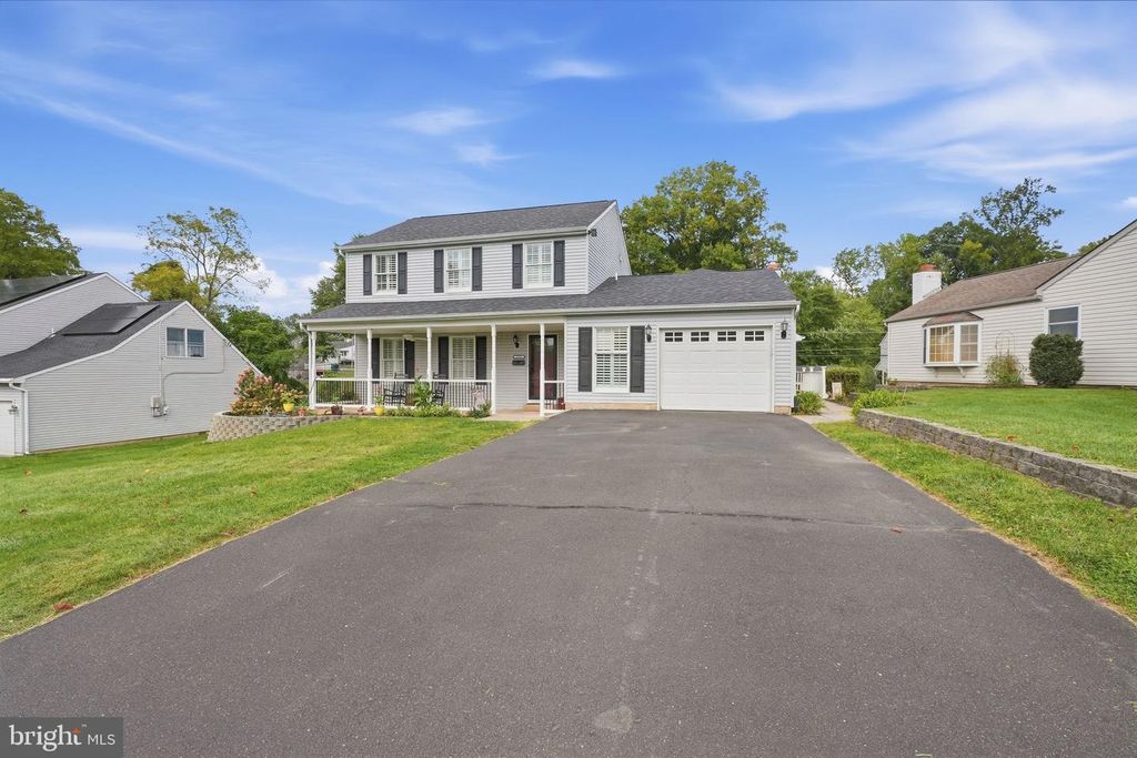335 BERKSHIRE RD, FAIRLESS HILLS, PA 19030 — photo 3