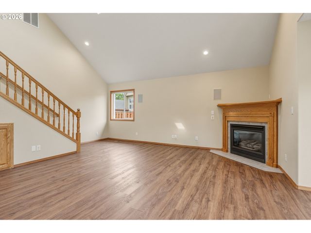 1905 N WESTLAKE Loop, Newberg, OR 97132