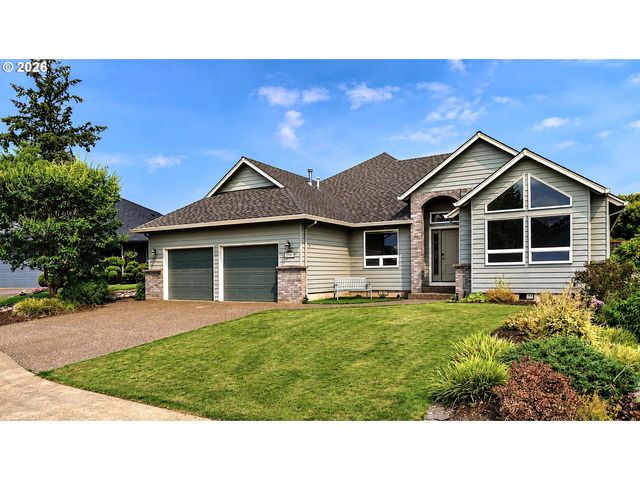 1905 N WESTLAKE Loop, Newberg, OR 97132