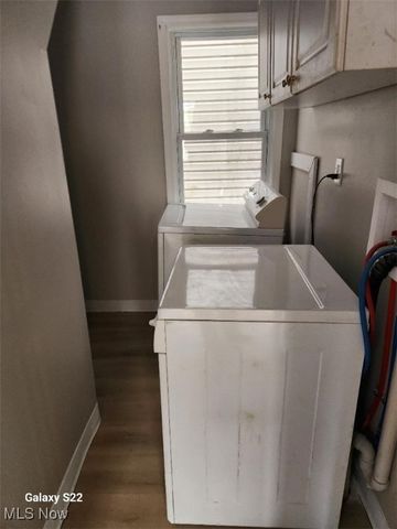 7127 Deveny Avenue, Cleveland, OH 44105