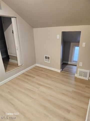 7127 Deveny Avenue, Cleveland, OH 44105