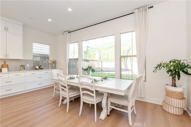 100 Bright Star, Irvine, CA 92618