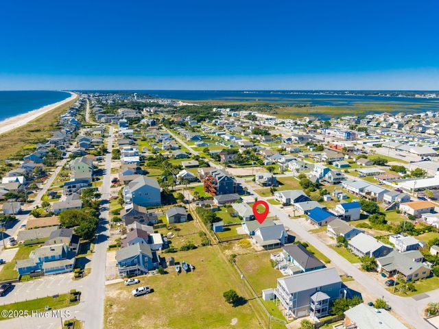 209 W Terminal Boulevard, Atlantic Beach, NC 28512