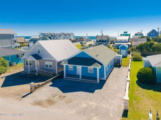 209 W Terminal Boulevard, Atlantic Beach, NC 28512