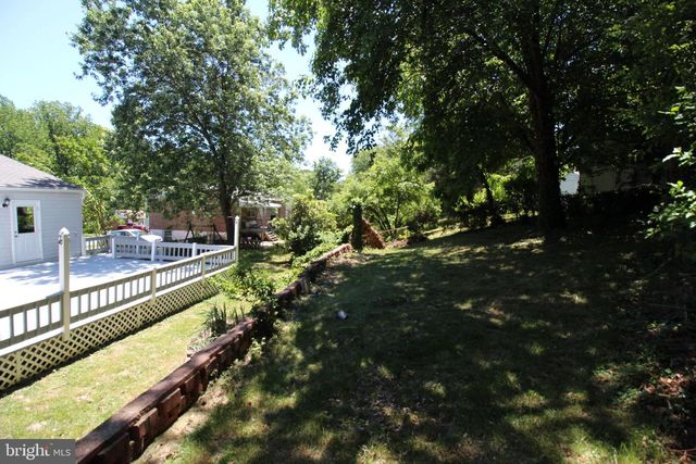 9003 ANNA DR, Clinton, MD 20735