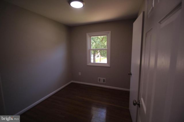 9003 ANNA DR, Clinton, MD 20735