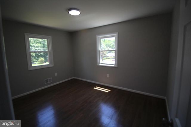 9003 ANNA DR, Clinton, MD 20735