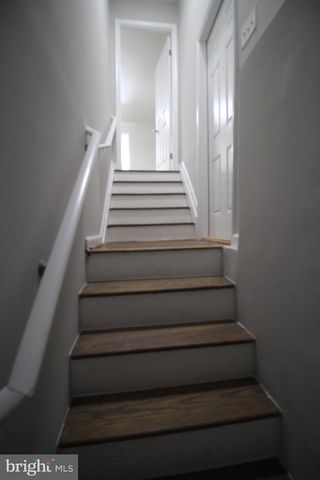 9003 ANNA DR, Clinton, MD 20735