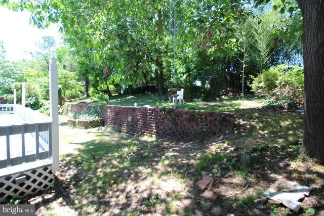 9003 ANNA DR, Clinton, MD 20735