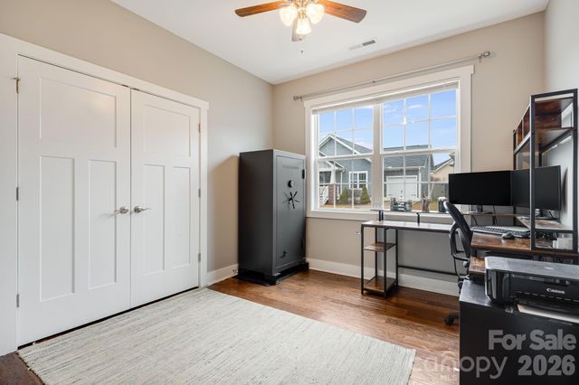 12 Hyde Park Place, Arden, NC 28704