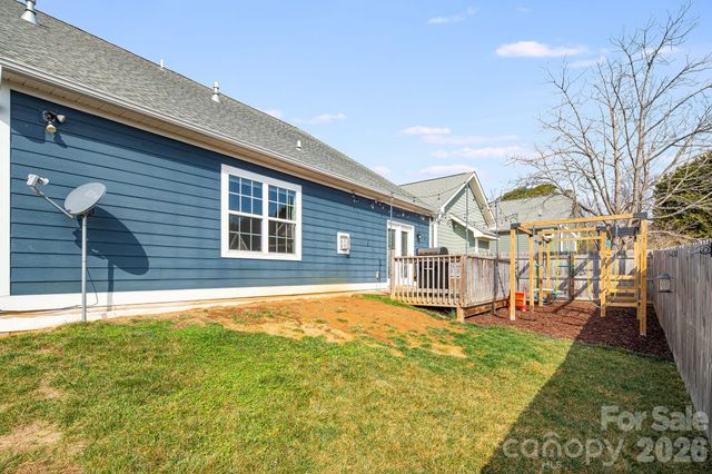 12 Hyde Park Place, Arden, NC 28704