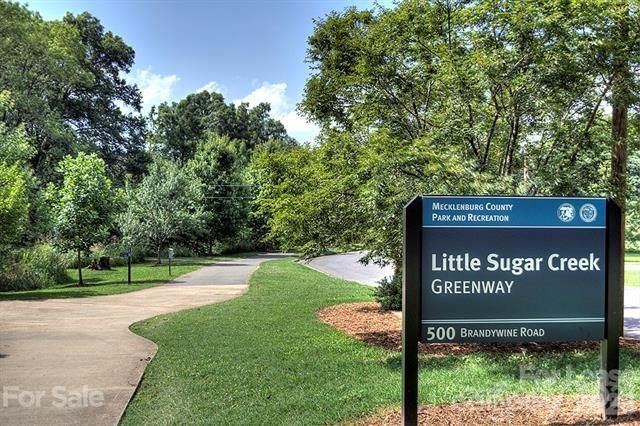 5537 Werburgh Street, Charlotte, NC 28209