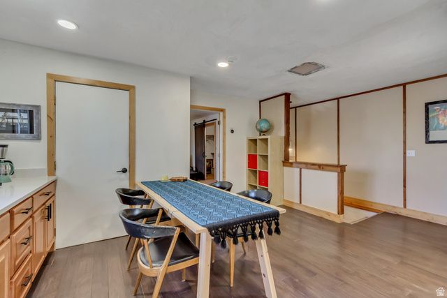 7609 S 2700 E, Cottonwood Heights, UT 84121