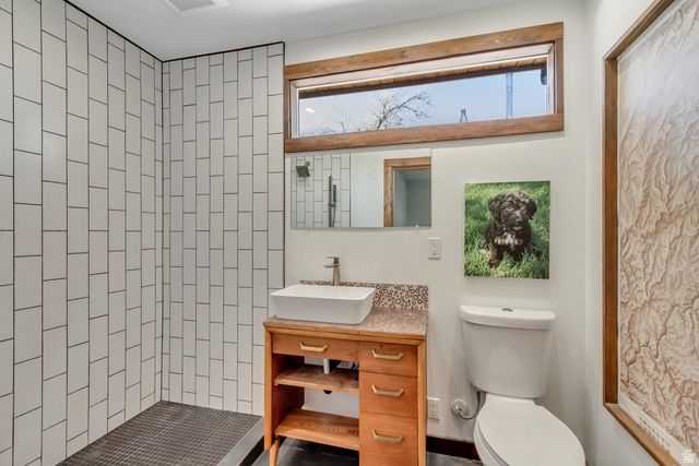 7609 S 2700 E, Cottonwood Heights, UT 84121