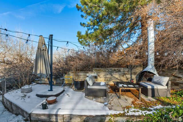 7609 S 2700 E, Cottonwood Heights, UT 84121