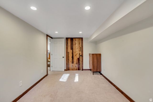 7609 S 2700 E, Cottonwood Heights, UT 84121