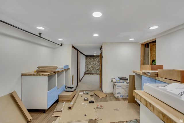 7609 S 2700 E, Cottonwood Heights, UT 84121