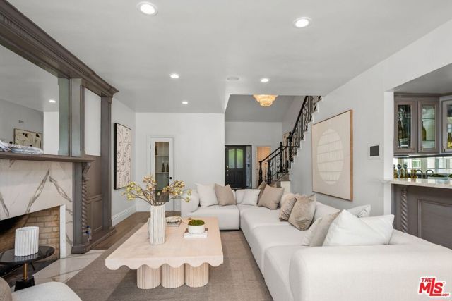 491 S Spalding Drive, Beverly Hills, CA 90212