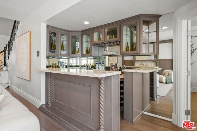 491 S Spalding Drive, Beverly Hills, CA 90212