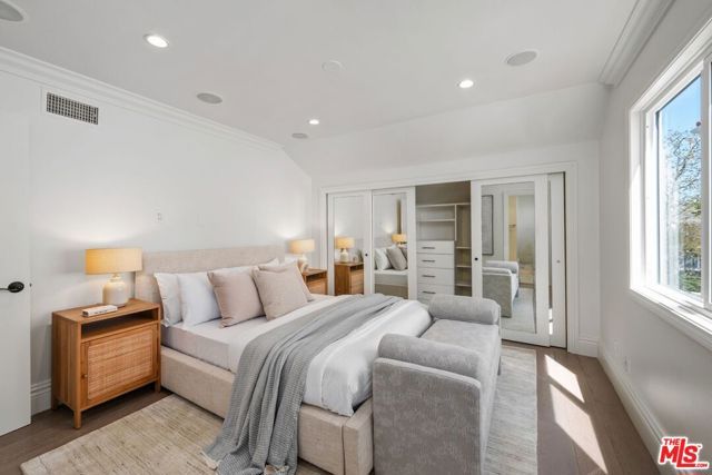 491 S Spalding Drive, Beverly Hills, CA 90212