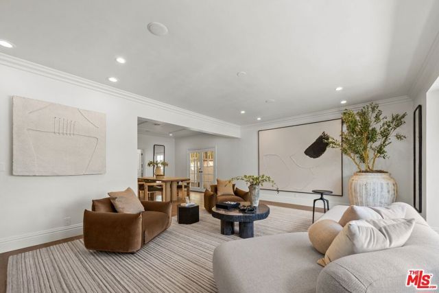 491 S Spalding Drive, Beverly Hills, CA 90212
