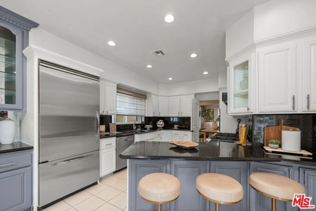 491 S Spalding Drive, Beverly Hills, CA 90212