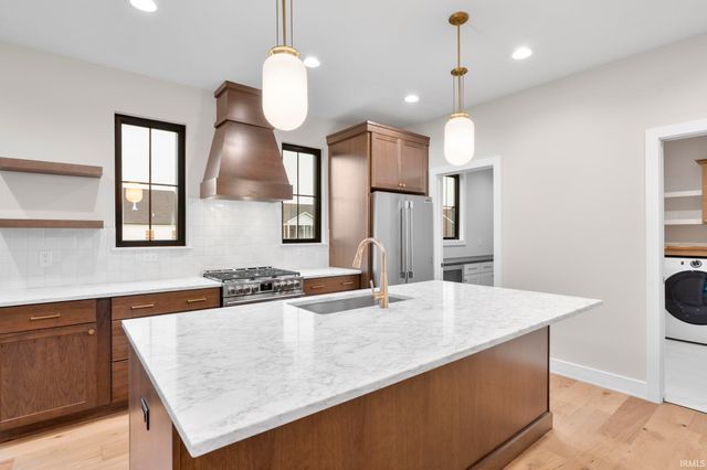 857 Ravenstone Drive, Lafayette, IN 47909