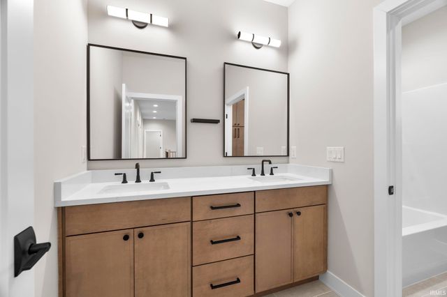 857 Ravenstone Drive, Lafayette, IN 47909