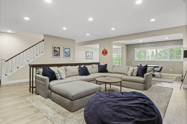 9801 Shadow Ridge Trail, Middleton, WI 53562