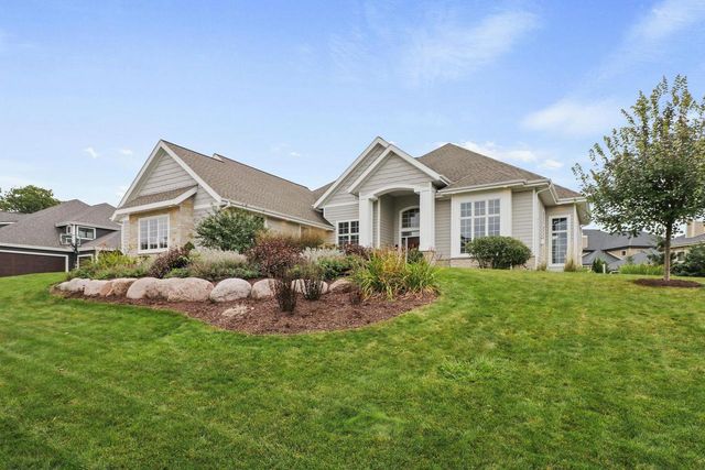 9801 Shadow Ridge Trail, Middleton, WI 53562
