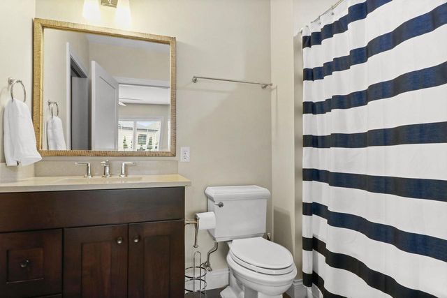 9801 Shadow Ridge Trail, Middleton, WI 53562