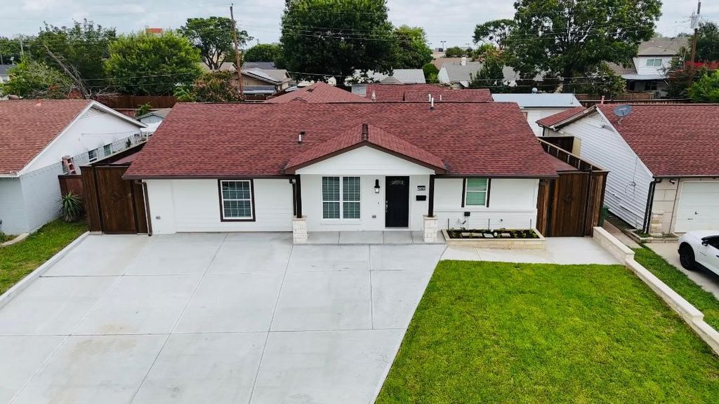1909 Hilltop Drive, Carrollton, TX 75006