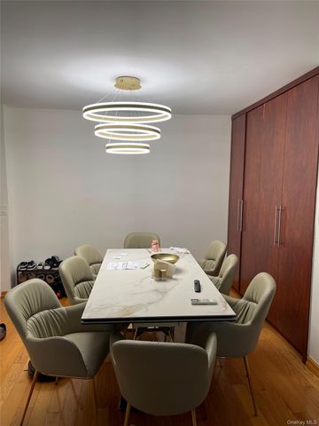 61-35 98th St 10D, Rego Park, NY 11374