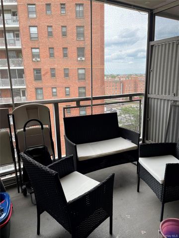 61-35 98th St 10D, Rego Park, NY 11374