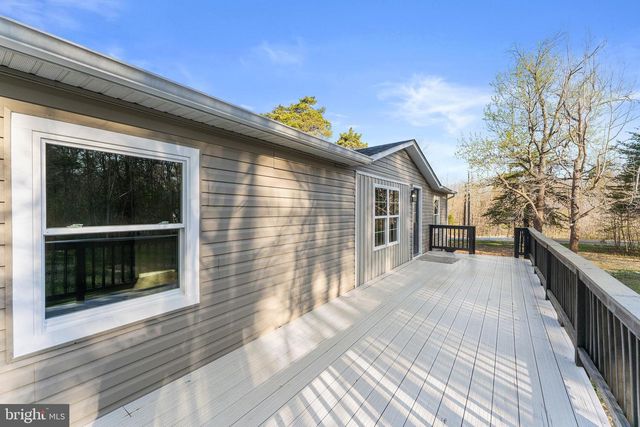 3367 DAVIS HWY, Louisa, VA 23093