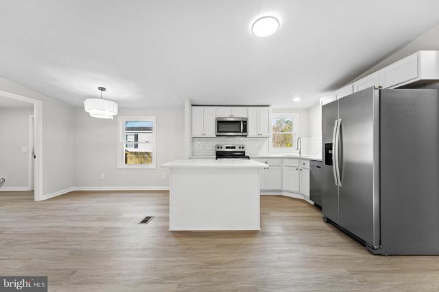 3367 DAVIS HWY, Louisa, VA 23093