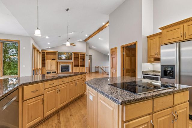 1057 Ridge Crest Lane NW, Rochester, MN 55901