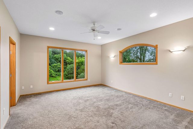 1057 Ridge Crest Lane NW, Rochester, MN 55901