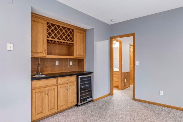 1057 Ridge Crest Lane NW, Rochester, MN 55901