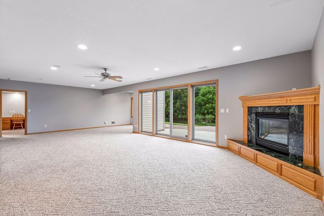 1057 Ridge Crest Lane NW, Rochester, MN 55901
