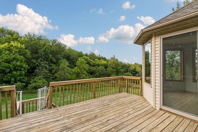 1057 Ridge Crest Lane NW, Rochester, MN 55901