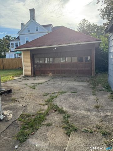 59 Myrtle Avenue, Bridgeport, CT 06604