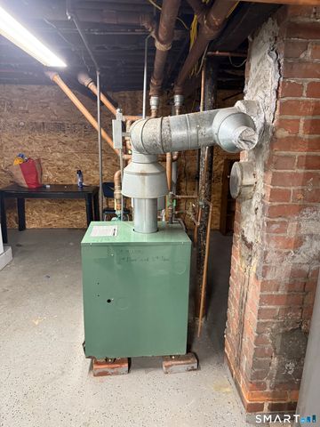 59 Myrtle Avenue, Bridgeport, CT 06604