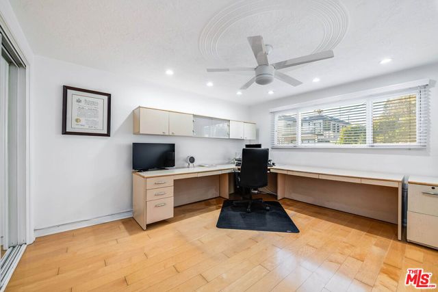 7334 Vista Del Mar Lane, Playa Del Rey (los Angeles), CA 90293