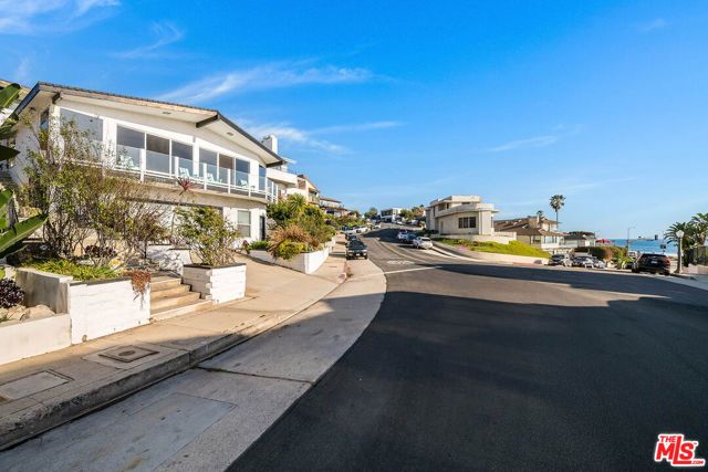 7334 Vista Del Mar Lane, Playa Del Rey (los Angeles), CA 90293
